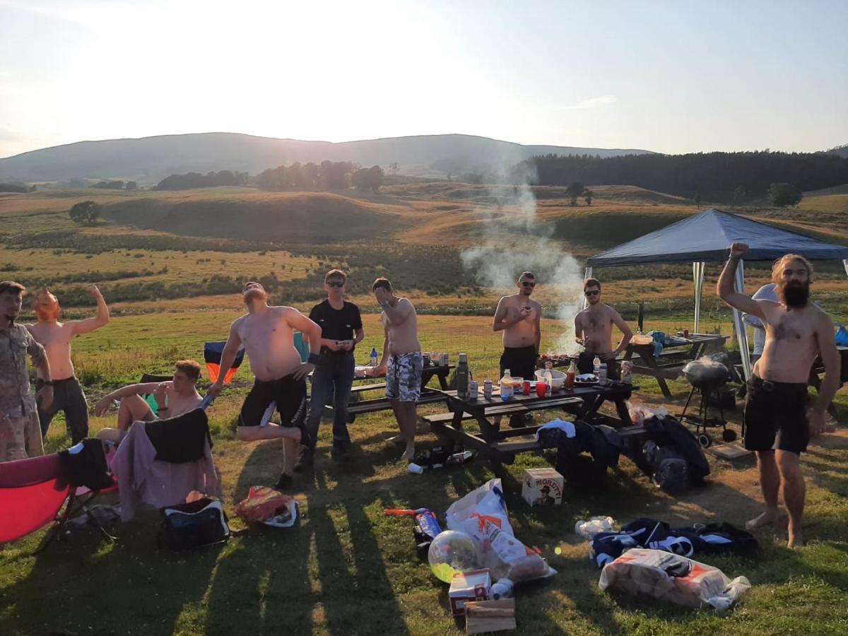 Scotland Paradise Relax By Shooting Club Kirriemuir * Balintore (Angus)